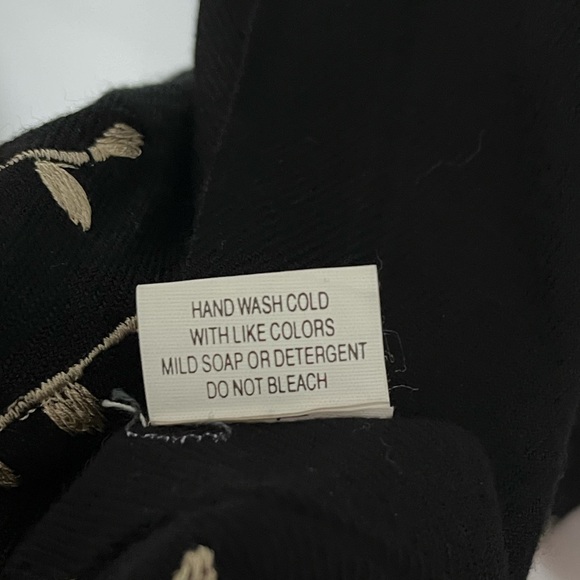 Long Scarf Embroidered Floral Shawl Wrap Black Pink Purple Tan Fringe - Picture 9 of 9